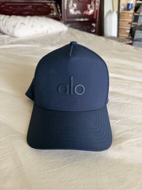 ALO Yoga Perforated Performance Hat - Navy